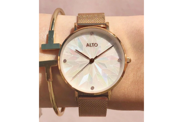 インスタで話題のアルト（ALTO）時計口コミと評判